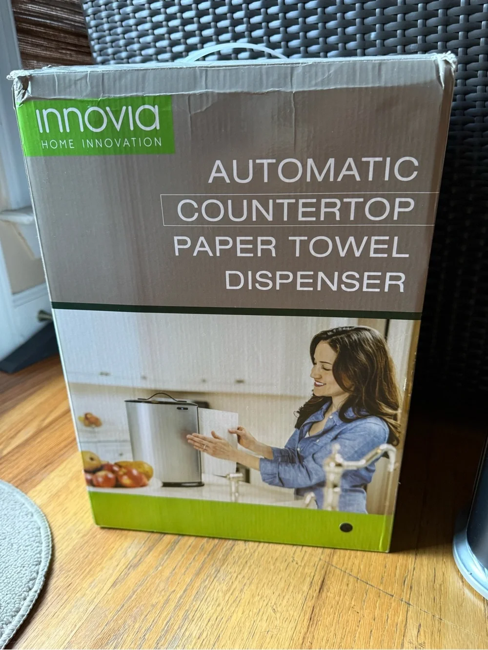 Automatic Countertop Paper Towel Dispenser - Silver